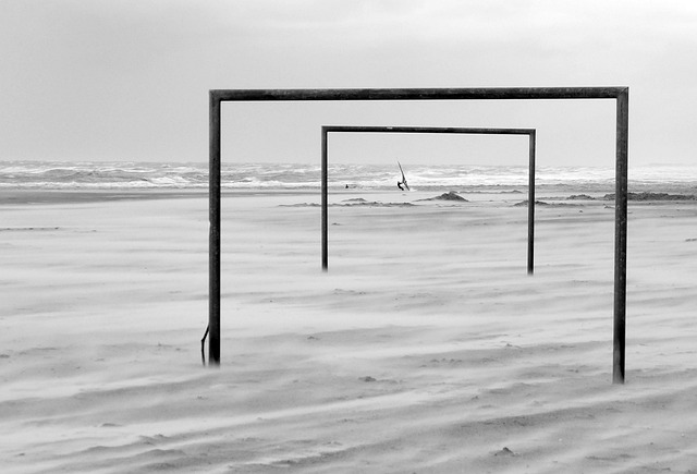 际和平做出 际和平做出